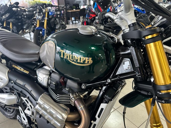 2021 Triumph Scrambler 1200 Steve McQueen Edition Scrambler Green