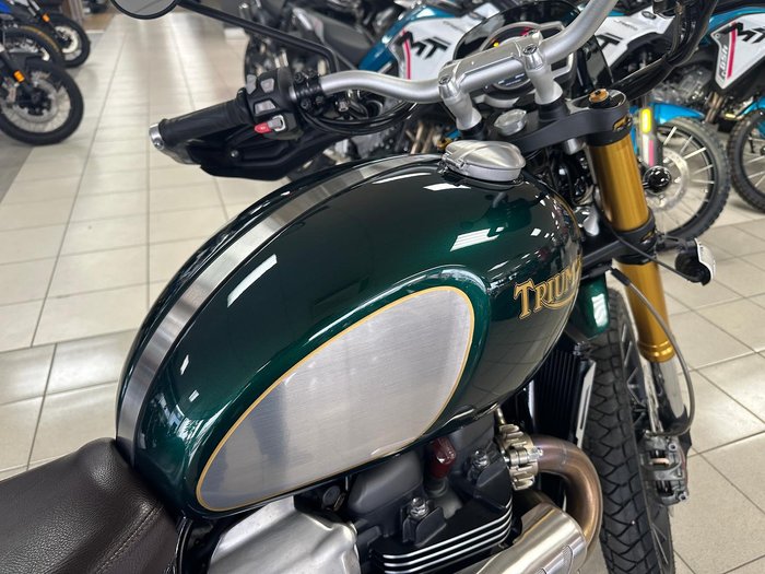 2021 Triumph Scrambler 1200 Steve McQueen Edition Scrambler Green