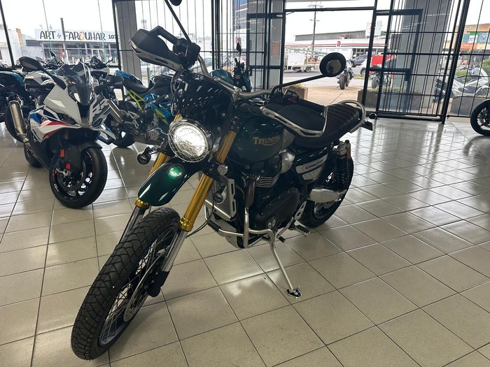 2021 Triumph Scrambler 1200 Steve McQueen Edition Scrambler Green