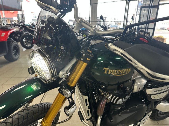 2021 Triumph Scrambler 1200 Steve McQueen Edition Scrambler Green