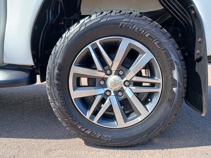 2018 Toyota Hilux SR5