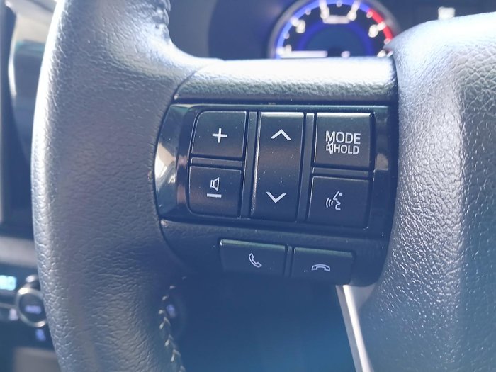 2018 Toyota Hilux SR5