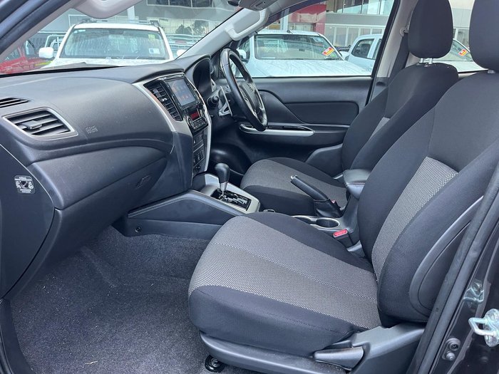 2021 Mitsubishi Triton GLS