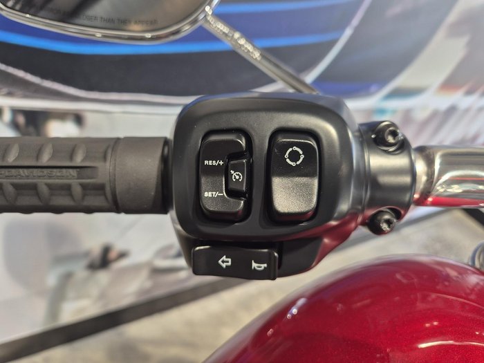 2025 Harley-Davidson Breakout 117 (FXBR) Softail Red