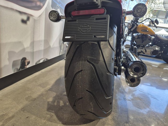 2025 Harley-Davidson Breakout 117 (FXBR) Softail Red