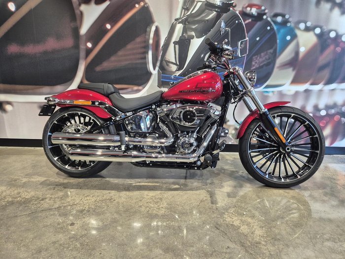 2025 Harley-Davidson Breakout 117 (FXBR) Softail Red