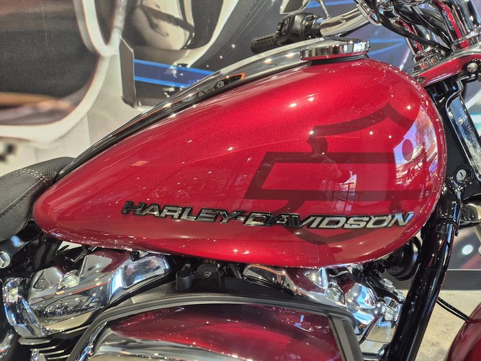 2025 Harley-Davidson Breakout 117 (FXBR) Softail Red