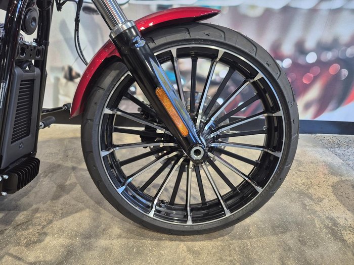 2025 Harley-Davidson Breakout 117 (FXBR) Softail Red