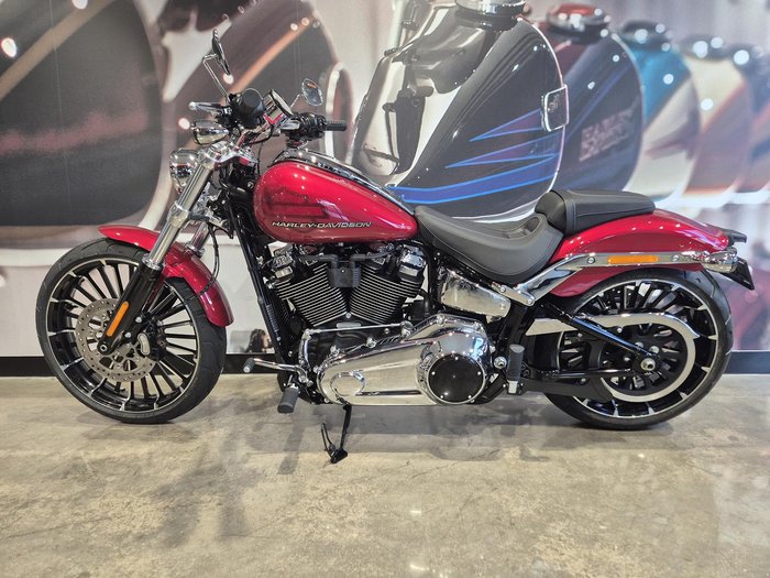 2025 Harley-Davidson Breakout 117 (FXBR) Softail Red