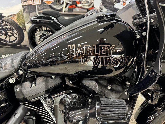 2023 Harley-Davidson Low Rider ST 117 (FXLRST) Softail Black