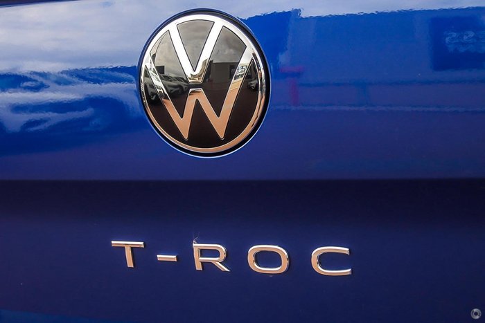 2024 Volkswagen T-Roc 140TSI R-Line D11 MY24 Four Wheel Drive Lapiz Blue