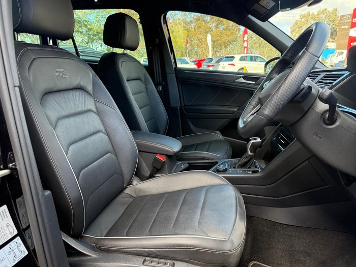2023 Volkswagen Tiguan 162TSI R-Line