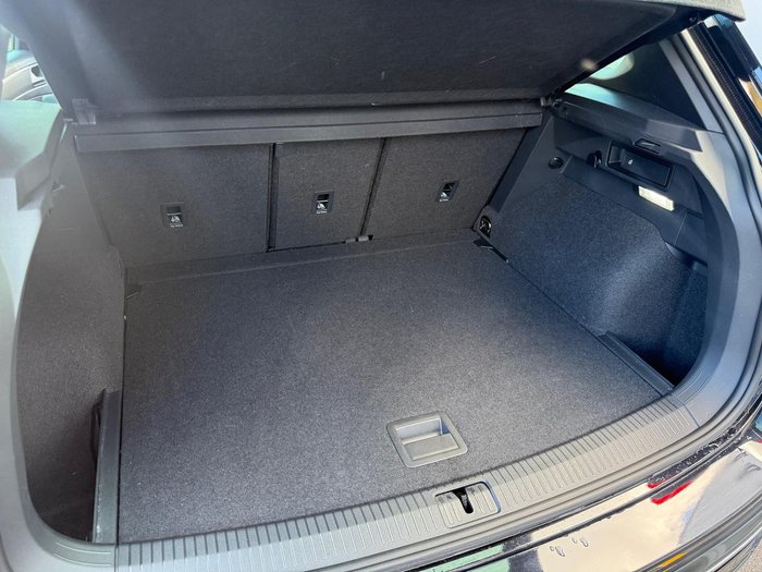 2023 Volkswagen Tiguan 162TSI R-Line