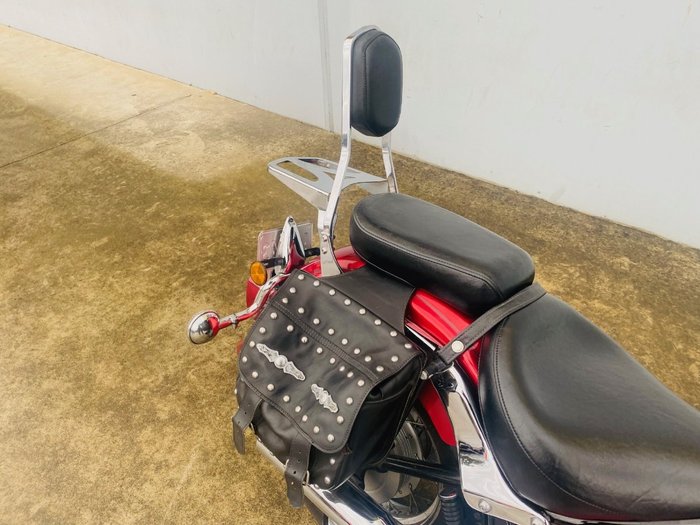 2009 Yamaha XVS650 V-STAR CUSTOM Red
