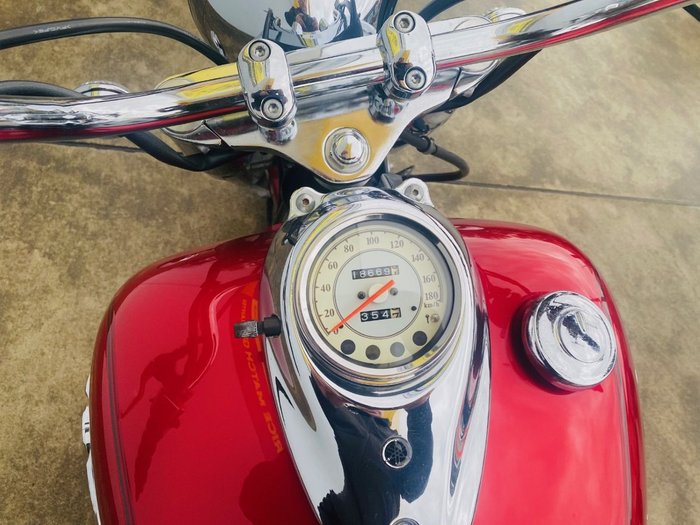 2009 Yamaha XVS650 V-STAR CUSTOM Red