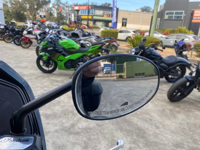 2025 Indian PURSUIT DARK HORSE Black
