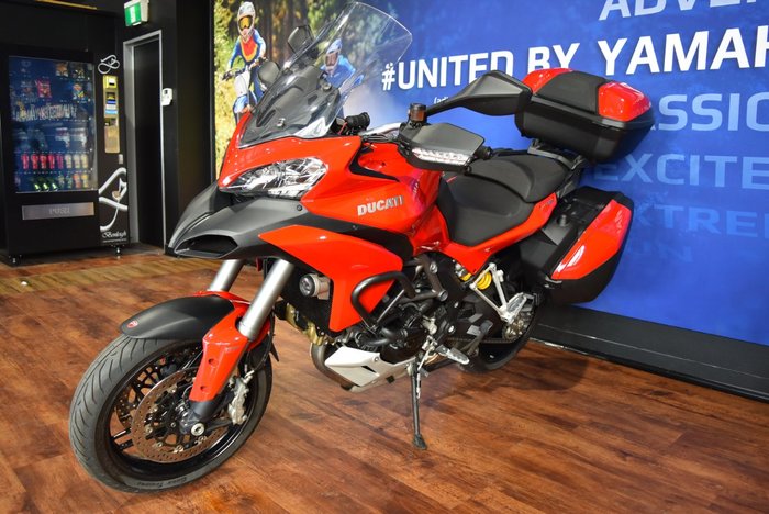 2013 Ducati MULTISTRADA S TOURING Red