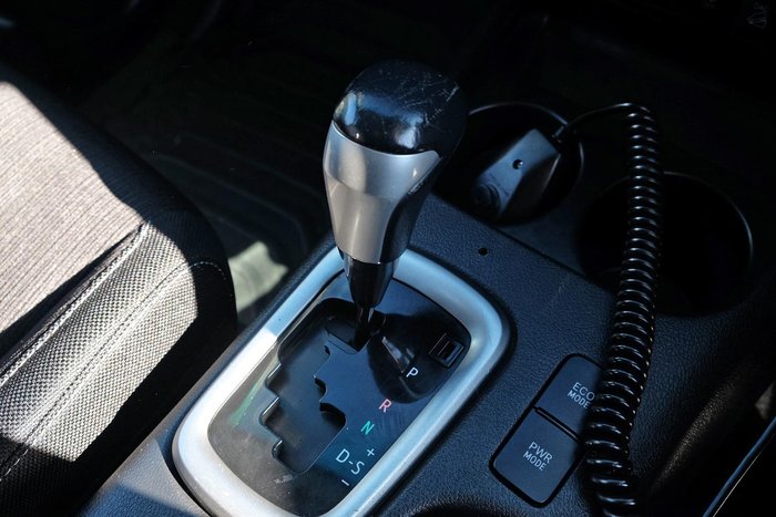 2019 Toyota Hilux SR5 GUN126R 4X4 Dual Range Graphite