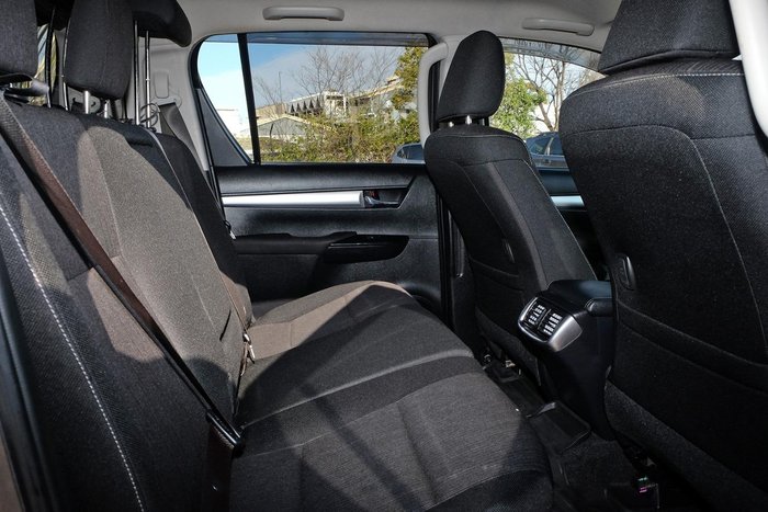 2019 Toyota Hilux SR5 GUN126R 4X4 Dual Range Graphite