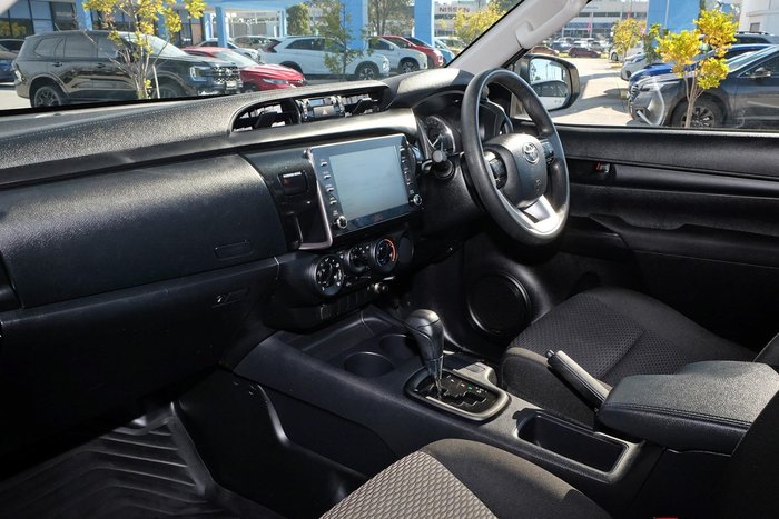 2021 Toyota Hilux Workmate TGN121R 4x2 Glacier White