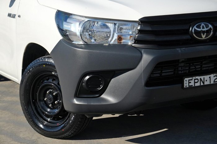2021 Toyota Hilux Workmate TGN121R 4x2 Glacier White