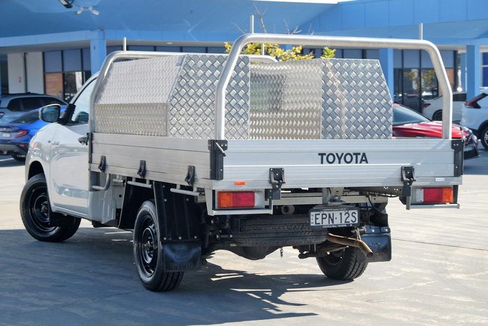 2021 Toyota Hilux Workmate TGN121R 4x2 Glacier White