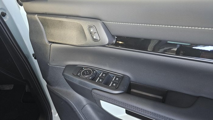 2025 Ford Ranger PHEV Stormtrak