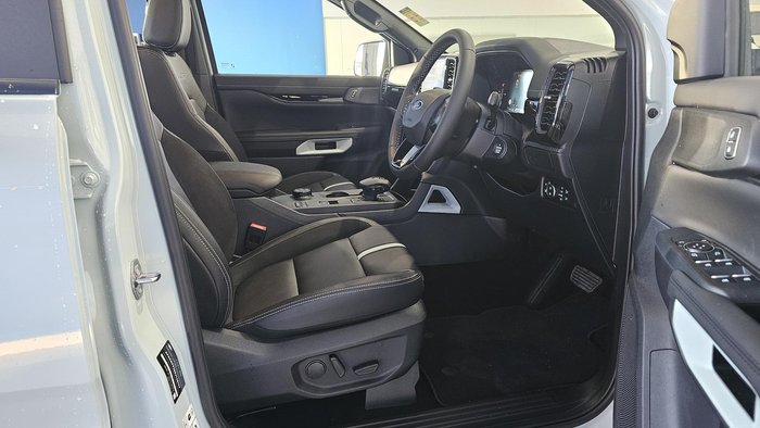 2025 Ford Ranger PHEV Stormtrak