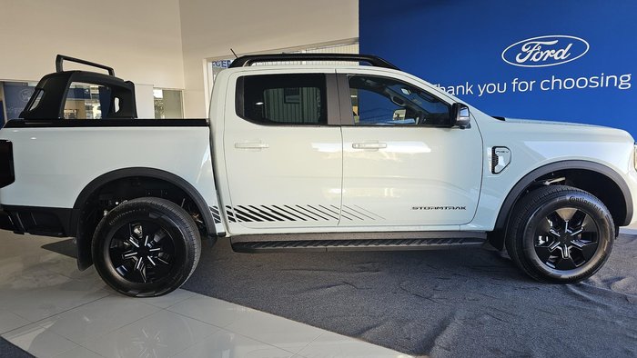 2025 Ford Ranger PHEV Stormtrak
