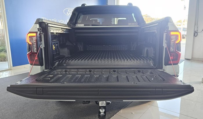 2025 Ford Ranger PHEV Stormtrak