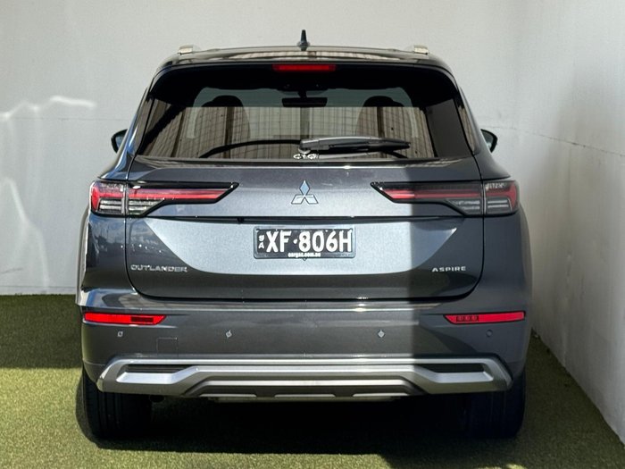 2025 Mitsubishi Outlander Aspire