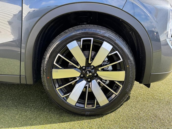2025 Mitsubishi Outlander Aspire