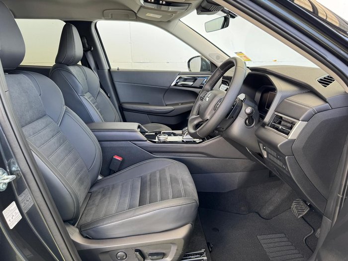 2025 Mitsubishi Outlander Aspire