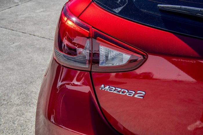 2015 Mazda 2 Maxx DJ Series Soul Red
