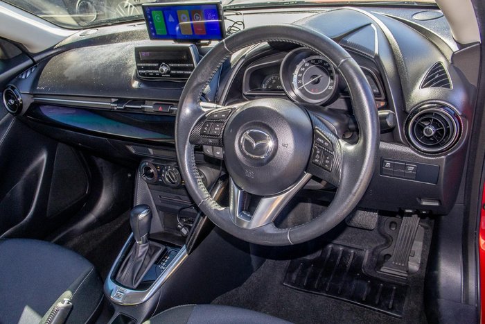 2015 Mazda 2 Maxx DJ Series Soul Red
