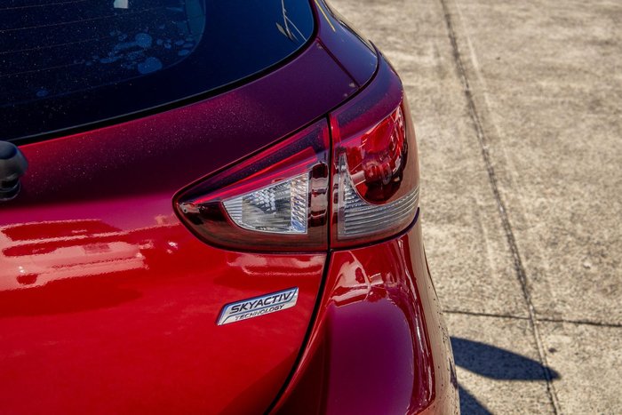 2015 Mazda 2 Maxx DJ Series Soul Red