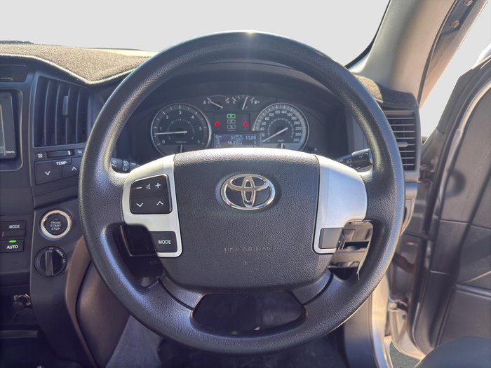 2012 Toyota Landcruiser GXL