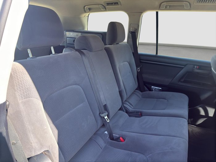 2012 Toyota Landcruiser GXL