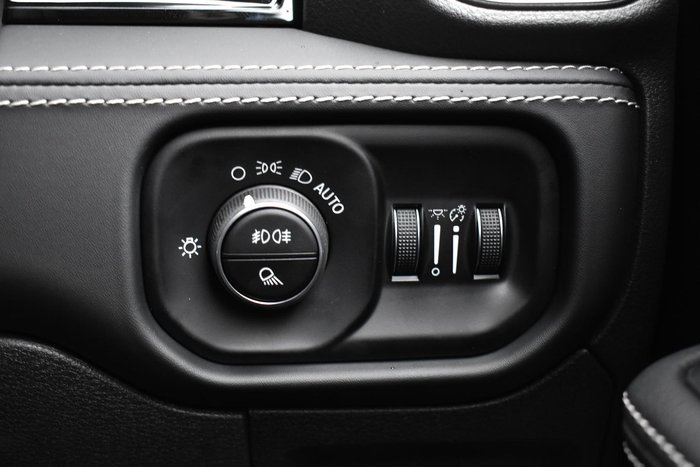 2025 RAM 1500 Laramie Sport Hurricane SO RamBox