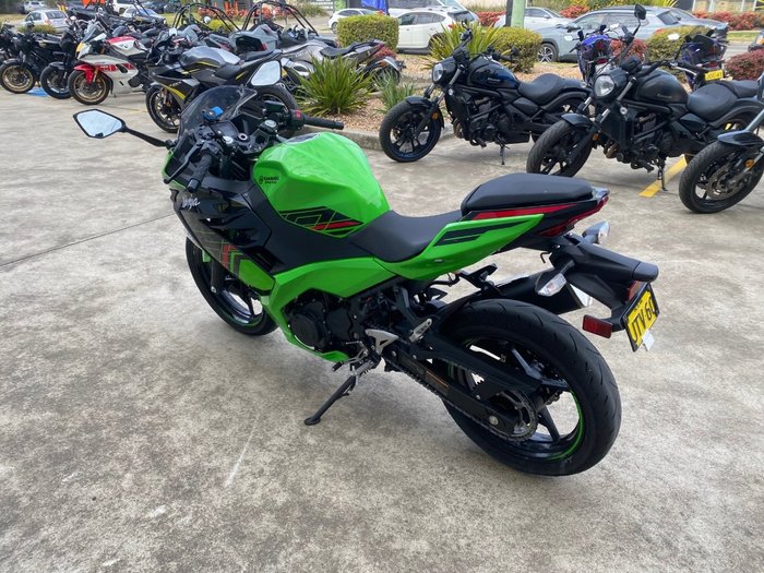2022 Kawasaki NINJA 400 KRT INSPIRED CG Green