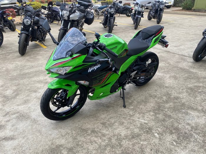 2022 Kawasaki NINJA 400 KRT INSPIRED CG Green