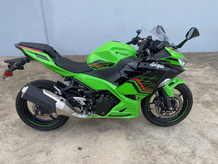 2022 Kawasaki NINJA 400 KRT INSPIRED CG Green