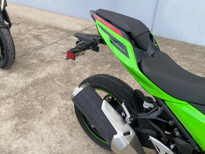 2022 Kawasaki NINJA 400 KRT INSPIRED CG Green