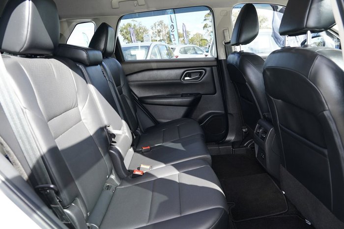 2023 Nissan X-TRAIL ST-L