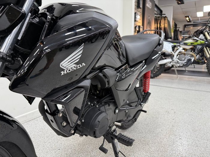 2024 Honda CB125F (CBF125) Black