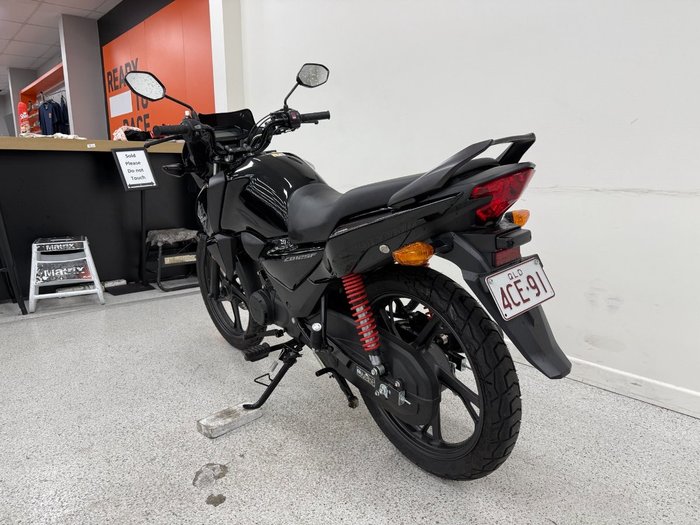 2024 Honda CB125F (CBF125) Black
