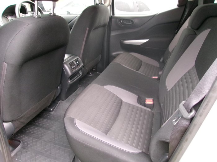 2023 Nissan Navara SL Warrior