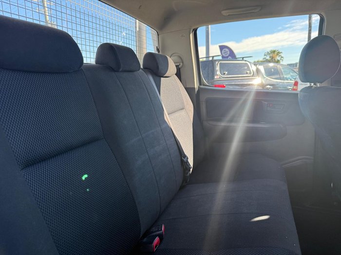 2013 Toyota Hilux SR