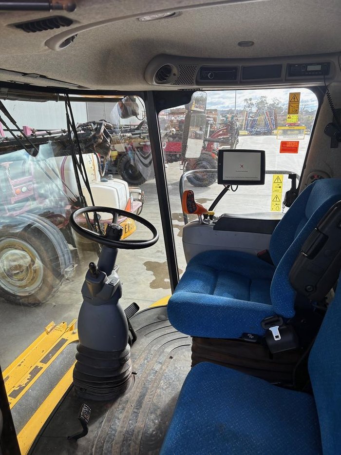 2013 New Holland Cr 9090 YELLOW