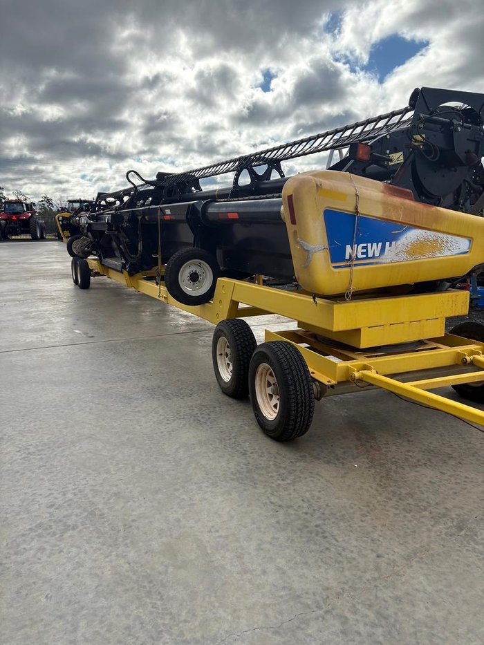 2013 New Holland Cr 9090 YELLOW